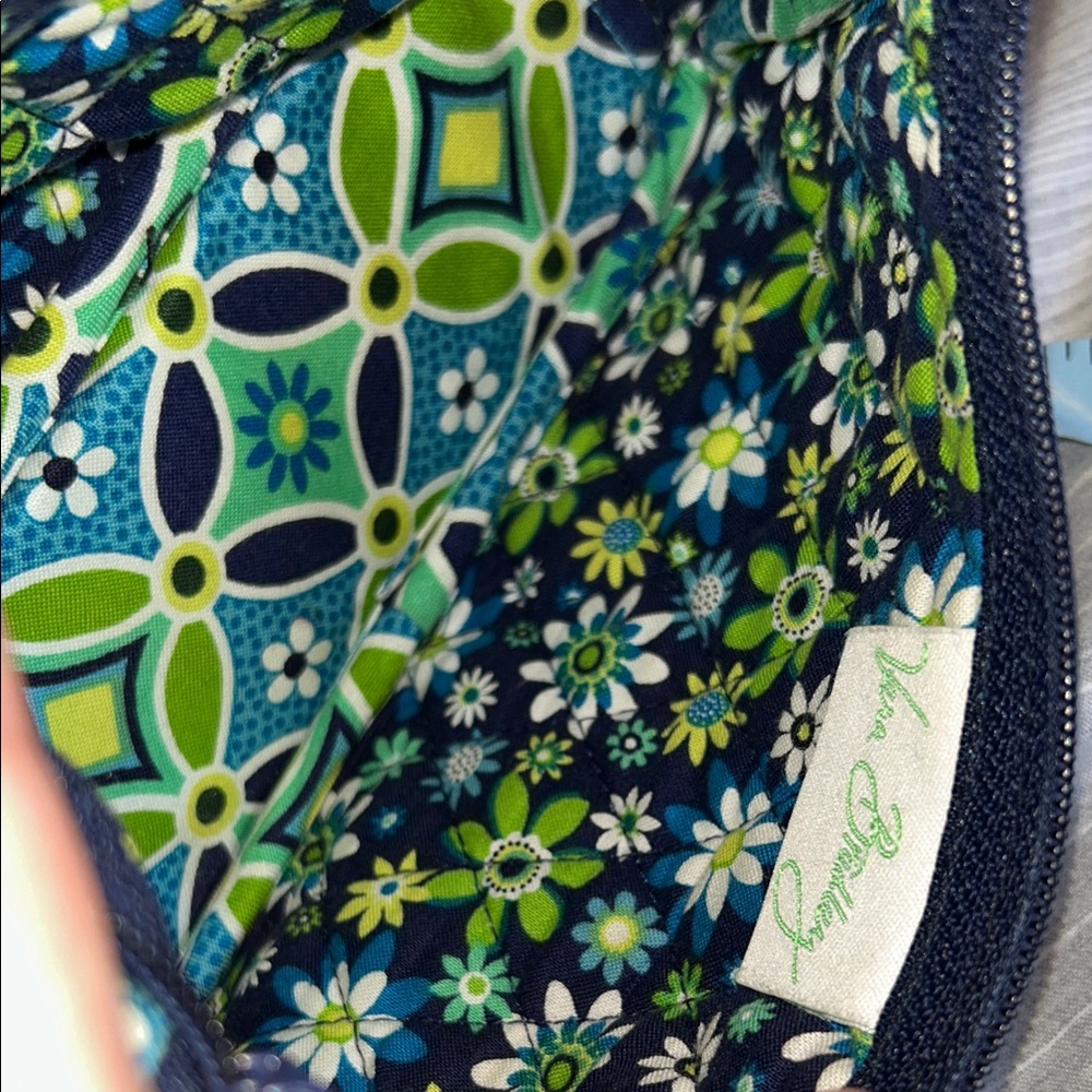 Vera Bradley RETIRED Daisy Daisy  design Lime Green & Blue Patterned Women's Bag - Picture 6 of 6